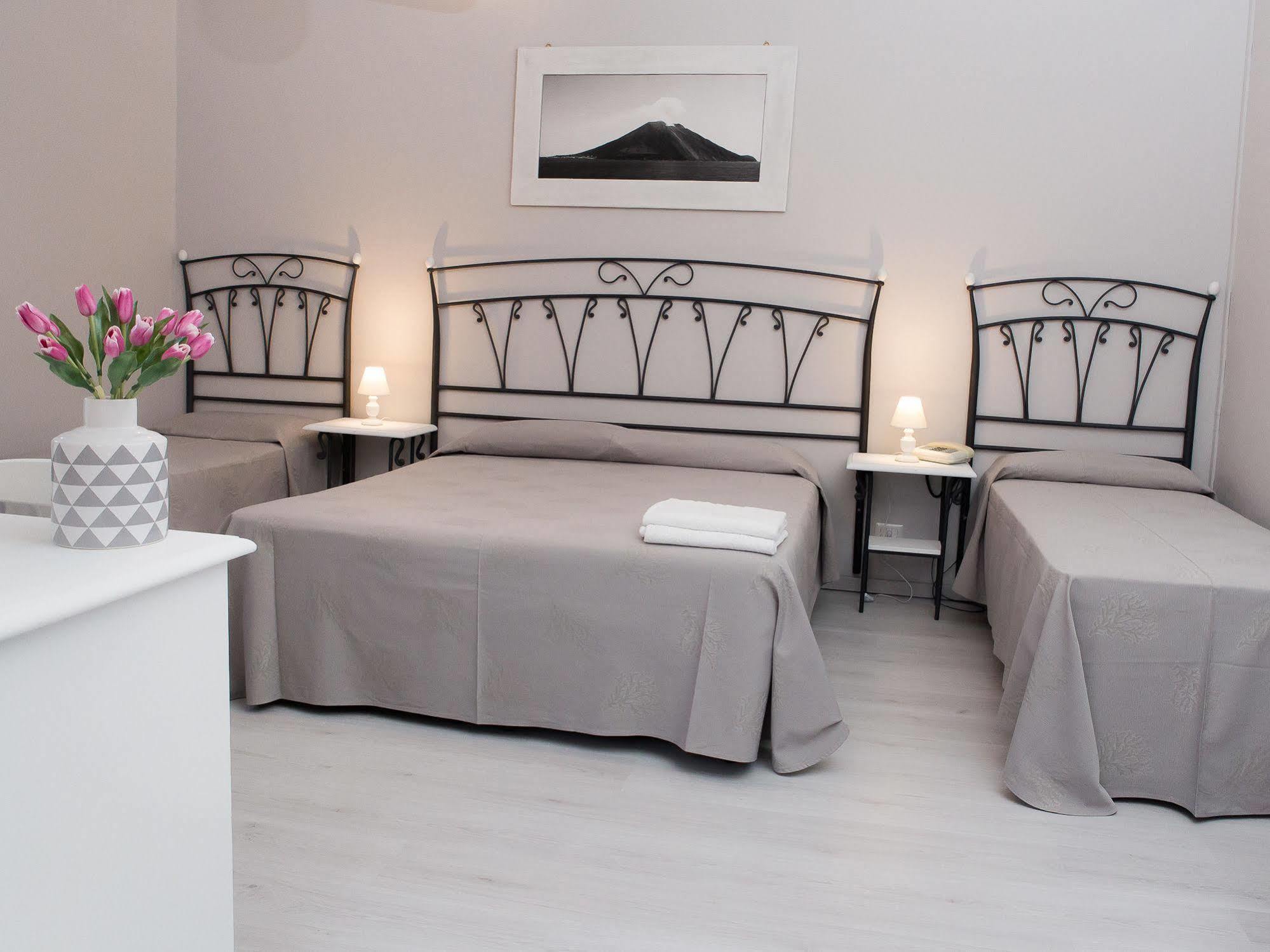Hotel Odissea Canneto  Exteriér fotografie